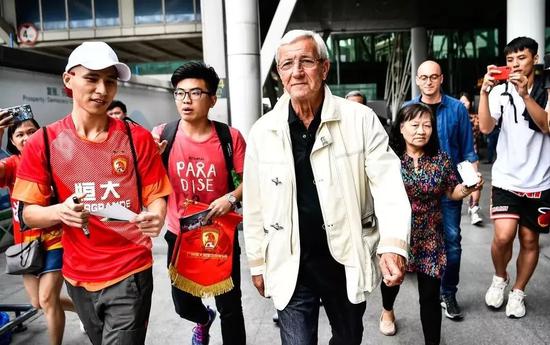 “造不如买 买不如租”思维对中国足球之戕害